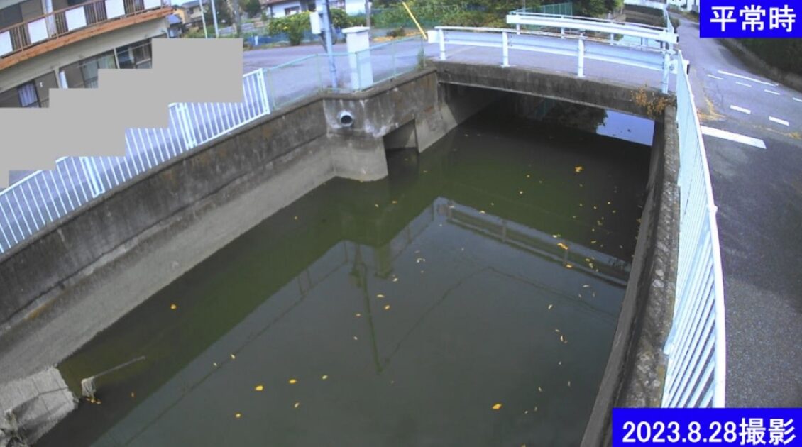 休泊川・1.3k補給水10号橋 ライブカメラ/群馬県大泉町