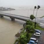 台風5号 宮崎県日南市特設ライブカメラ(ウェザーニュース)