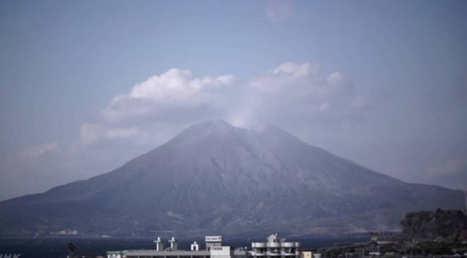 停止中：桜島がみえるライブカメラ[NHK]と雨雲レーダー/鹿児島県