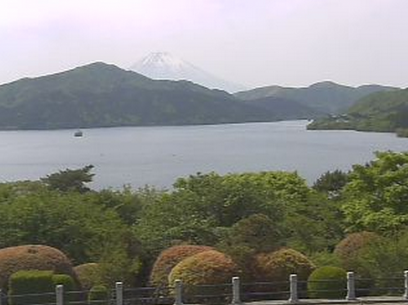 恩賜箱根公園湖畔と富士山ライブカメラ/神奈川県箱根町