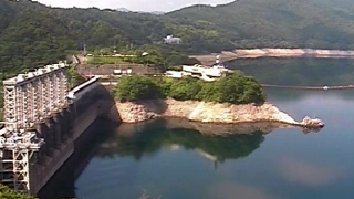早明浦ダムの貯水状況ライブカメラと雨雲レーダー/高知県土佐町