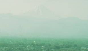 赤坂台総合公園展望塔(南側)　富士山ライブカメラと雨雲レーダー/山梨県甲斐市