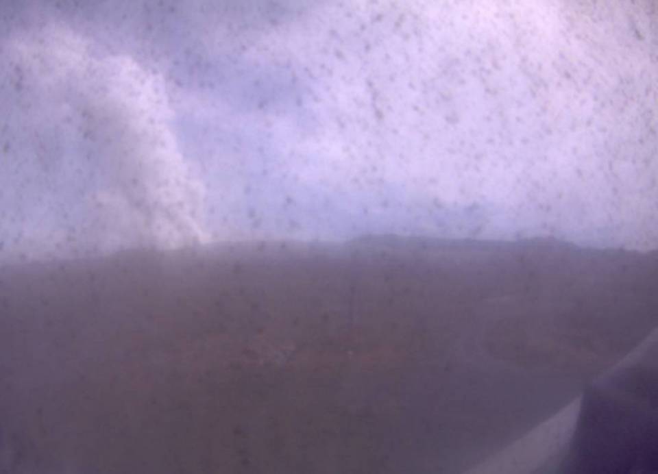阿蘇山ライブカメラ(京都大学火山研究センター)(3ヶ所)と雨雲レーダー/熊本県阿蘇市