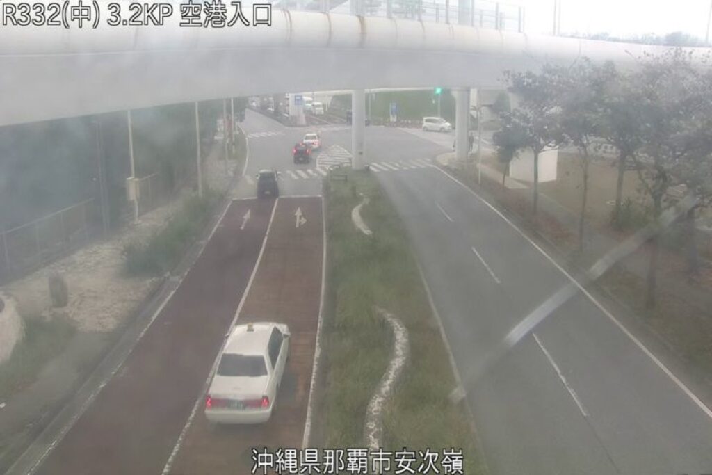 国道332号・空港入口 ライブカメラ/沖縄県那覇市