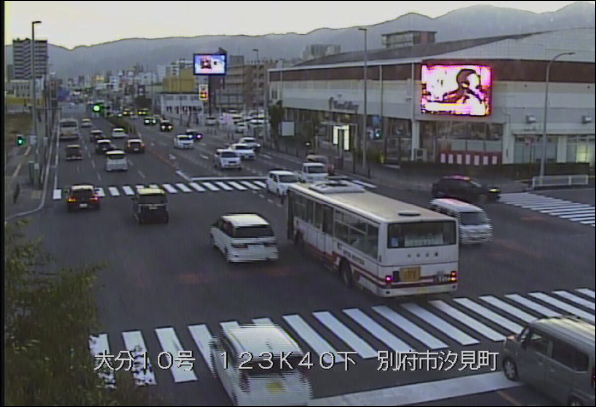 国道10号・別府市汐見町 ライブカメラ/大分県別府市