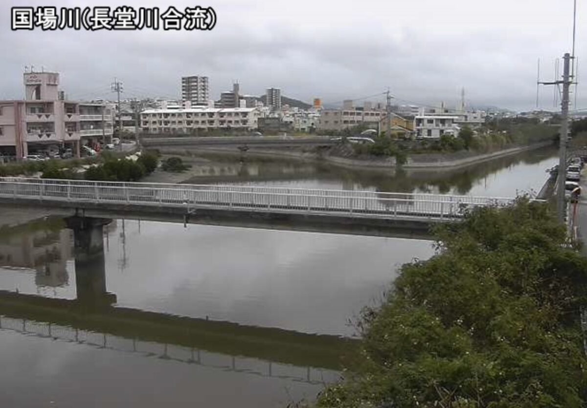 沖縄県豊見城市のライブカメラ一覧・雨雲レーダー・天気予報