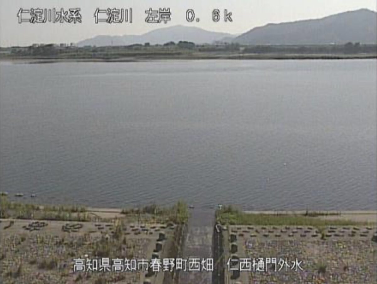 高知県高知市のライブカメラ一覧・雨雲レーダー・天気予報