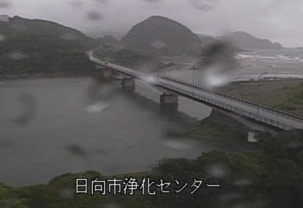 塩見川・河口 ライブカメラと雨雲レーダー/宮崎県日向市